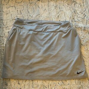 Nike Women Skirt Large